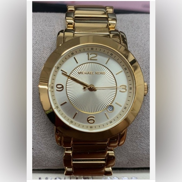 Michael Kors Jewelry - Michael Kors Janey women’s quartz watch jewelry MK-3485 gold stainless steel